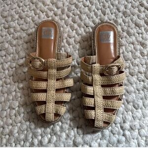 DV by Dolce Vita Women's Beige Woven Sandals